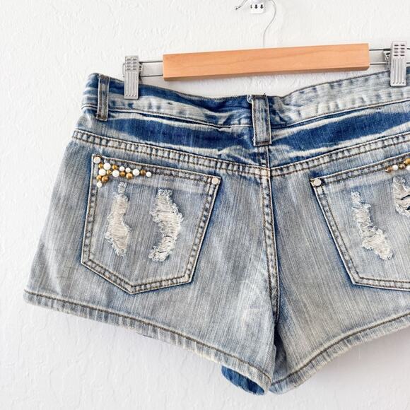 Blue Faith Embelished Distressed Denim Shorts Y2K - Picture 5 of 6